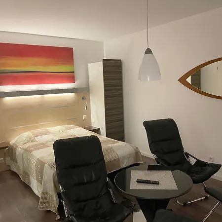 Gaestehaus Am Salzhaff * Zweedorf