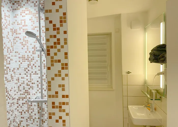 بيت ريفي Gaestehaus Am Salzhaff *